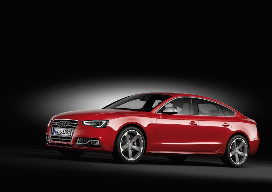  Audi S5 Sportback 2011 года  (WW) (фото 30 из 40)